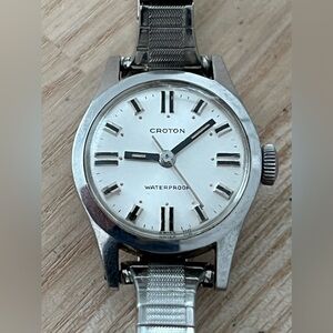 Croton Waterproof Rare Vintage Mechanical Ladies Watch Stainless Dial Bracelet